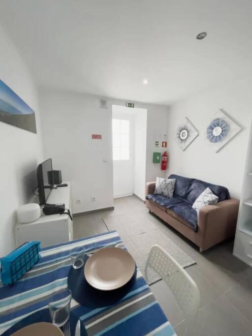 Apartamento Simples E Simpatico Horta  Ngoại thất bức ảnh