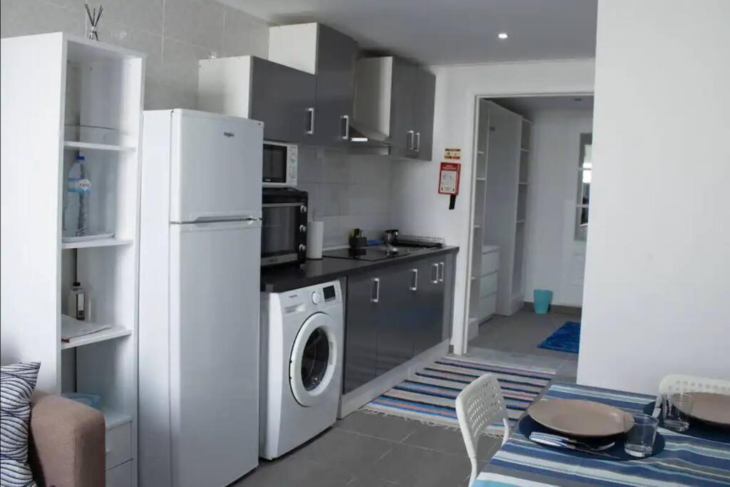 Apartamento Simples E Simpatico Horta  Ngoại thất bức ảnh